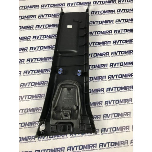 Накладка центральной стойки левая Opel Zafira B 2005-2011 13129318